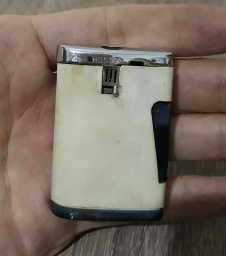 Vintage ronson lighter - ronson, gas