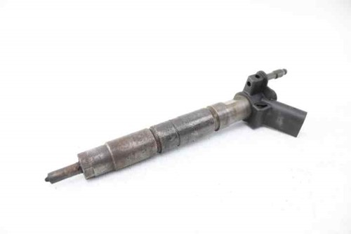 779787704 injecteur bmw serie1 - injecteur,