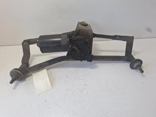 Moteur essuie glace avant