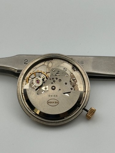 Doxa montre bracelet - doxa, montre-bracelet