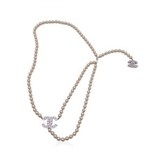 Collier ou ceinture de fausses