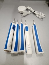 De Nombreux 5 Oral-B Dents Brosse Type 4729 & 1 Chargeur Pas Working Pour Par