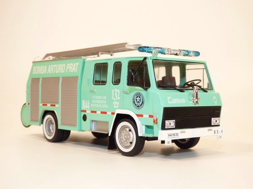Camion pompier berliet - de,