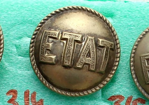 Bouton uniforme ancien etat - bouton,