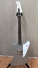 Epiphone inspiré par Gibson