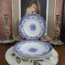 4 assiettes creuses en