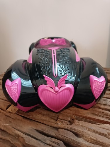 Draculaura roadster - draculaura's,