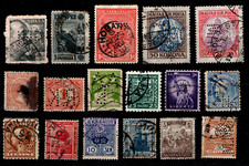 MONDE : 17 Timbres Perforés