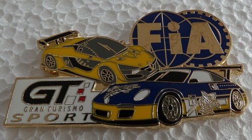 Beau pin granturismo - pin's,