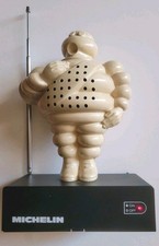  RADIO MICHELIN BIBENDUM / CIRCA 1970 / RADIO  FONCTIONNE .