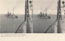 CP A BORD NAVIRES GUERRE CUIRASSE RENTRANT DANS EAUX ET SON MATELOT - 63510