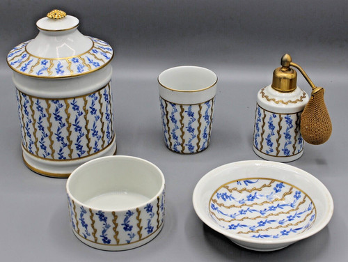Bel ensemble toilette en - toilette,