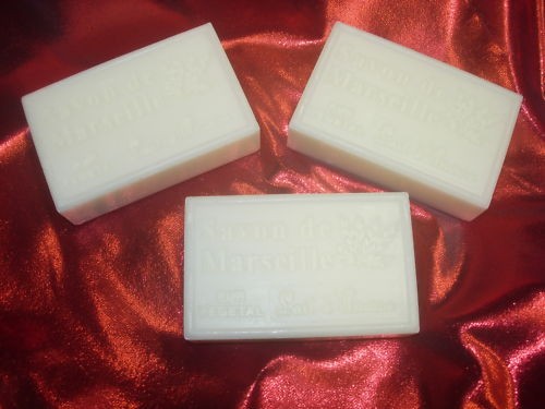 Lot savons au lait - au,