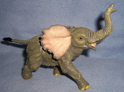 Resin figurine running - resin,