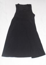 Jolie robe noire marque SARAH
