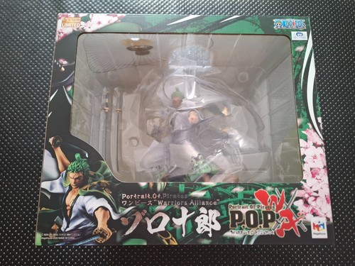 Figurine one piece roronoa - figurine,