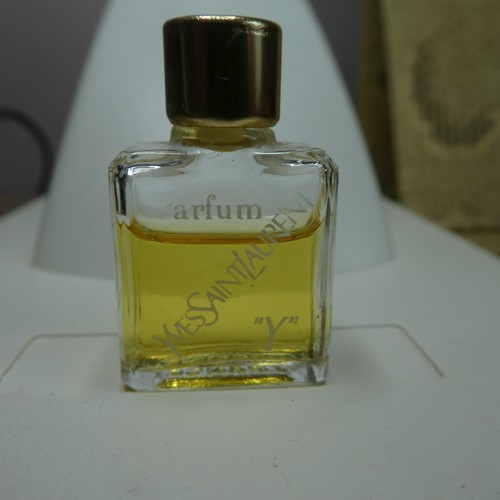 Miniature parfum ancienne - de, y