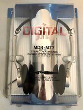 SONY MDR M77 ULTRA PORTABLE HEADPHONES VINTAGE AND SUPER RARE testé fonctionnel