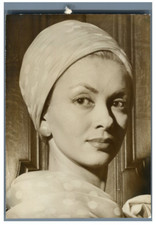 France, Turban "Cloche" de