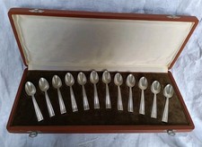 12 petites cuillères  Art
