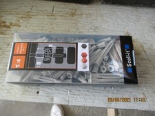 100  chevilles nylon 6x50