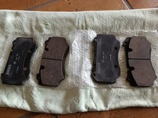 Aston Martin plaquette de frein avant Pour Disc  Carbon Ceramic