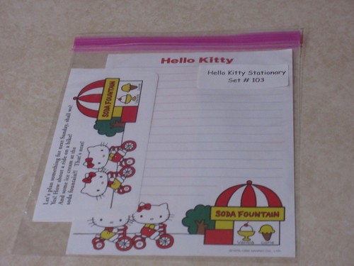 1976 1999 vintage hello kitty - 1999,