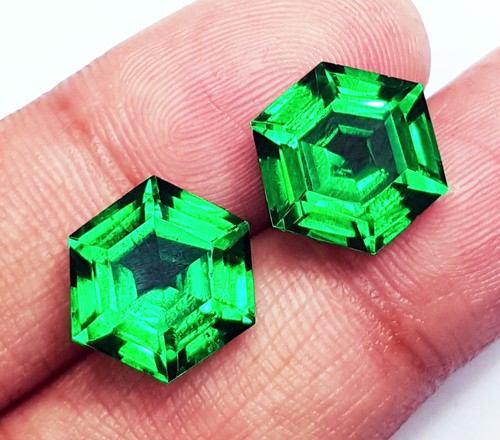 Paire grolle vert tsavorite - de,