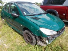 Poignee d'ouverture de capot