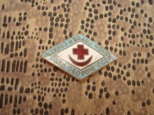  Insigne Émaillé CROIX ROUGE Soviétique - Red Cross & Crescent  Pin Badge Russia