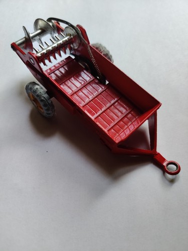 Dinky toys 321 massey - dinky,
