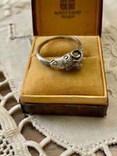 VÉRITABLE SAPHIR  , ARGENT MASSIF, TÊTE DE BÉLIER , ORIGINALE BAGUE ANCIENNE