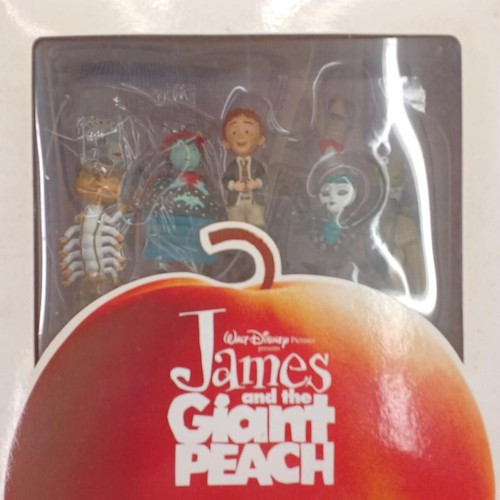 Figurine disney james - james, la