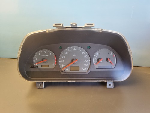 Volvo v40 1998 - 1.9, td