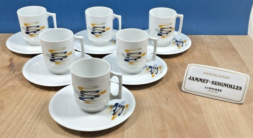 Tasses sous café - tasses,