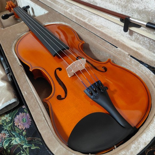 Good condition yamaha violin - yamaha,