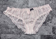 VICTORIA'S SECRET M PINK WHITE