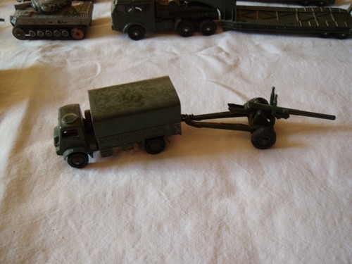 Dinky toys army - dinky, +