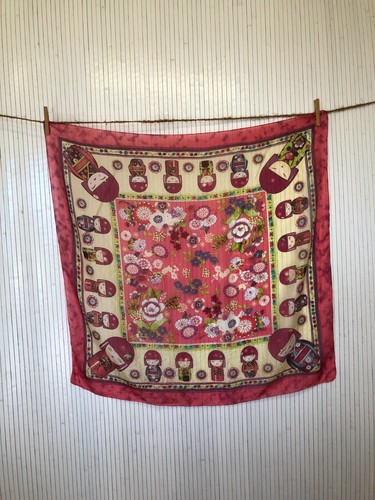 Grand foulard carré soie - carré,