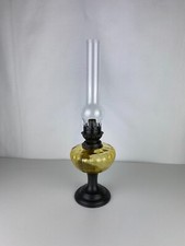 Jolie Lampe à pétrole