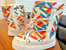 ALDO MOON BOOTS 6.5 Puffer