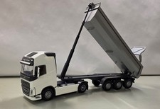 EMEK - Camion blanc avec benne 3 essieux – VOLVO FH16 4x2 - 1/25 - EMEK22351