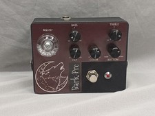 Guitare à pédale d'effet