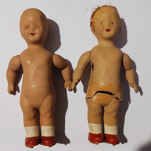Lot petits poupons - lot,