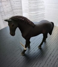 ETALON PUR SANG ANGLAIS SCHLEICH -  Réf. 13839