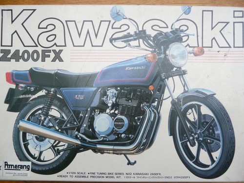 Maquette moto aoshima ref - maquette,