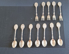 LOT DE 12 PETITES CUILLÈRES