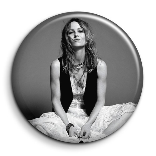 Vanessa paradis badge - paradis,