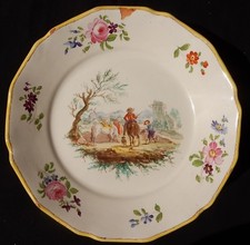 Assiette ancienne Faïence à déterminer -voir signature-