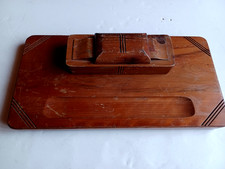 ancien encrier en bois.